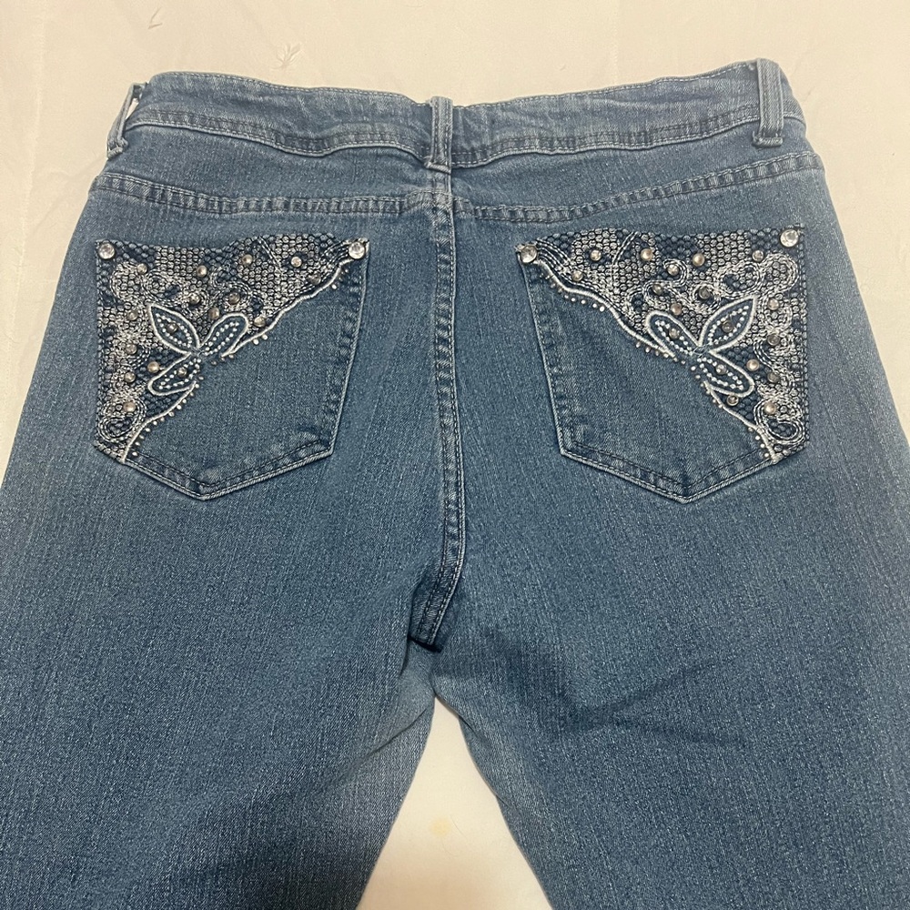 Jeans - Picture 2 of 2